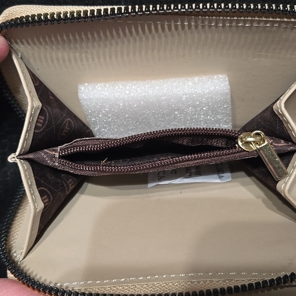 London Fog 100th Anniversary Wallet NWT - Picture 7 of 8